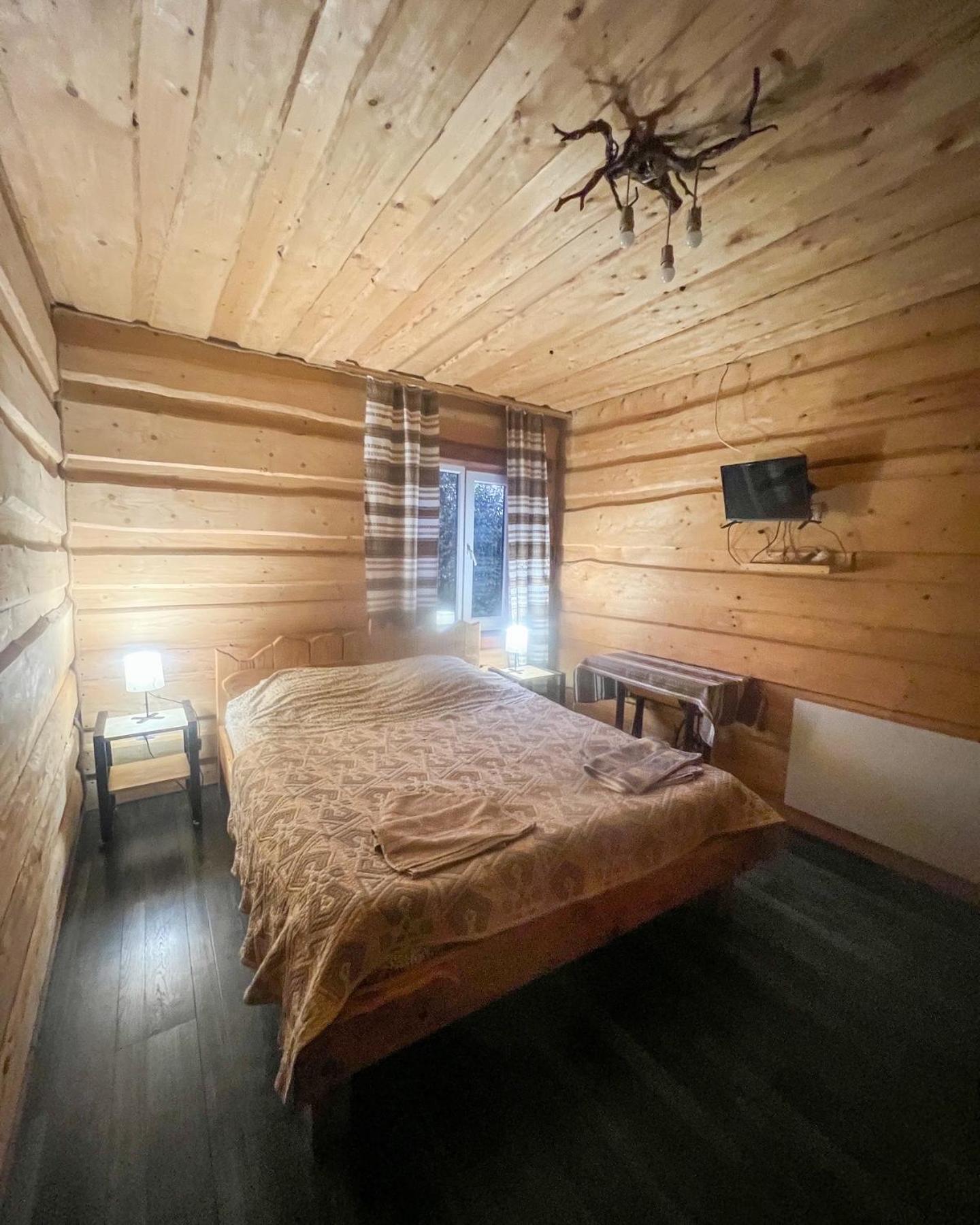 Котедж Шум Черемоша На Березі Річки Verkhovyna Extérieur photo